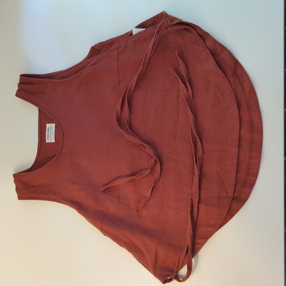 Free Label Apron Shirt - Size S - Picture 2 of 5